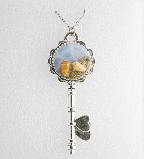 Collana mare con inserto in resina