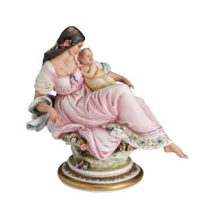 Maternità in porcellana